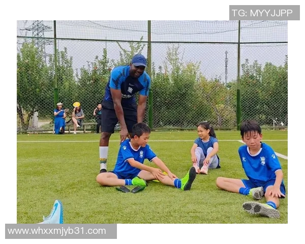 足球明星的孩子们:继承天赋与梦想的未来之星 足球明星的孩子们:继承天赋与梦想的未来之星