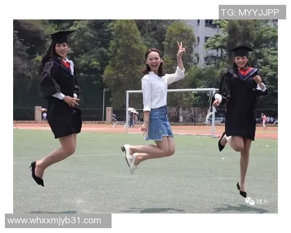 与足球明星携手共舞的姐妹情深故事