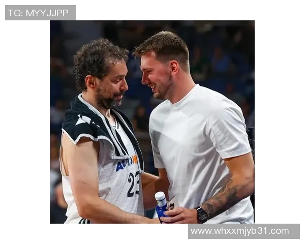 东契奇篮球明星手办限量版发布球迷必备收藏品引发热潮